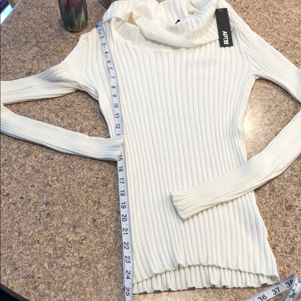 Apt. 9 Cowl Neck Off White Sweater Size S NWT - Picture 4 of 8
